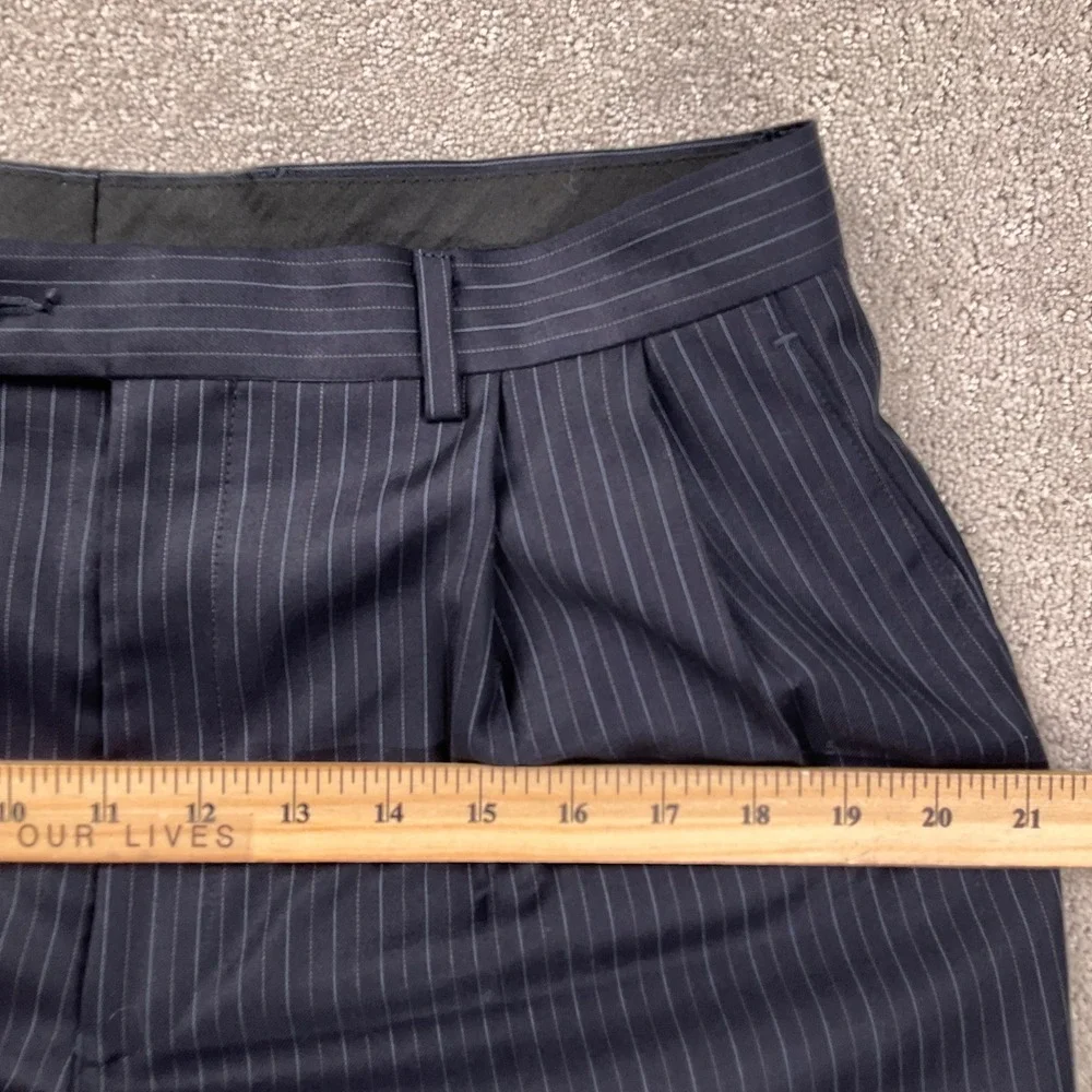 Chaps Suit Mens 38R Navy Blue Pinstripe‎ Classic Career Party Wool